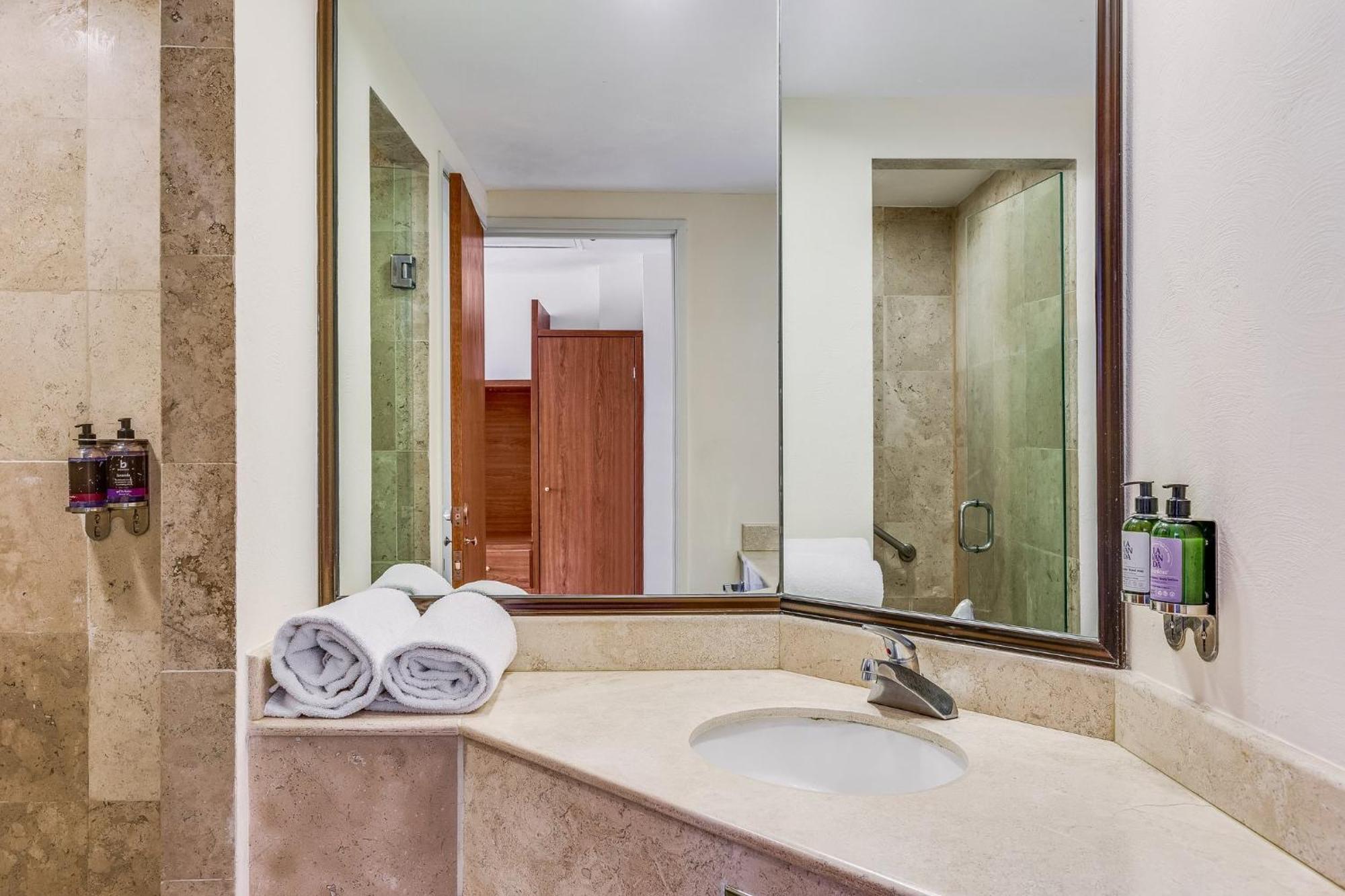 Fiesta Inn Колима Экстерьер фото